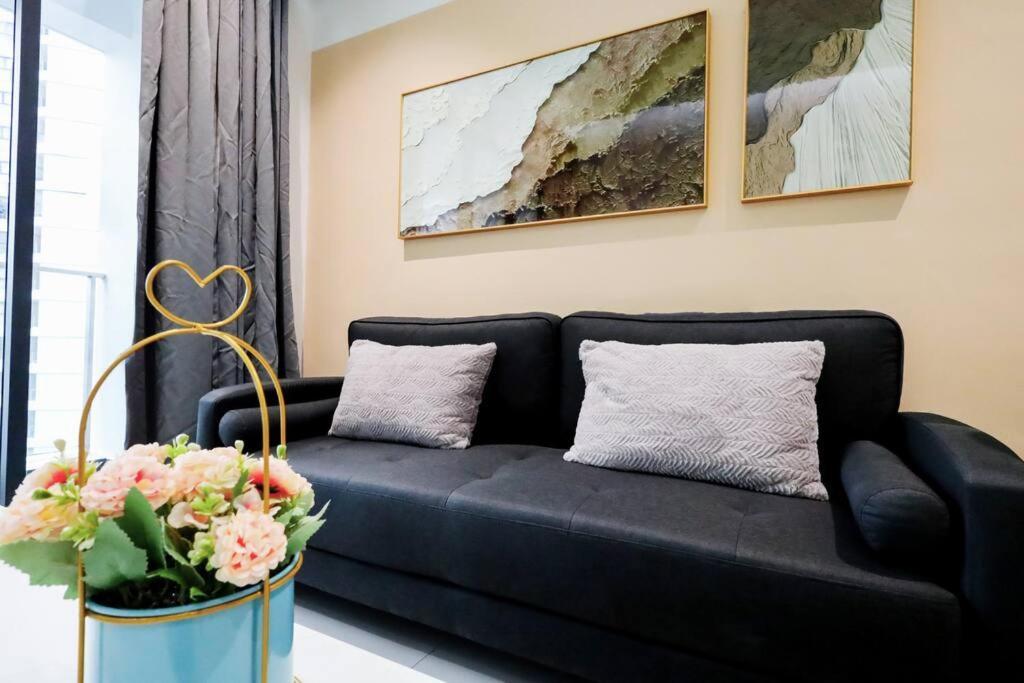 Danga Bay Premium Unit Apartment *