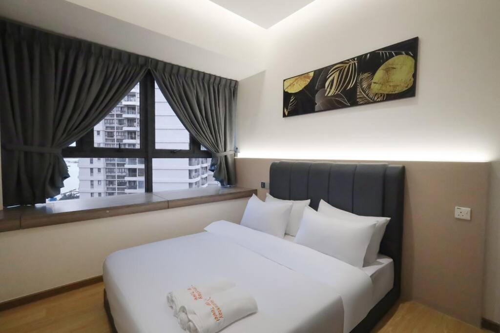 Pangsapuri Danga Bay Premium Unit *